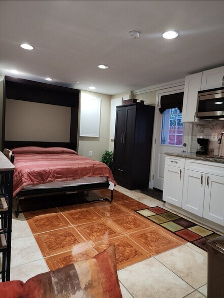 Building Photo - 12809 E Shelby Ln