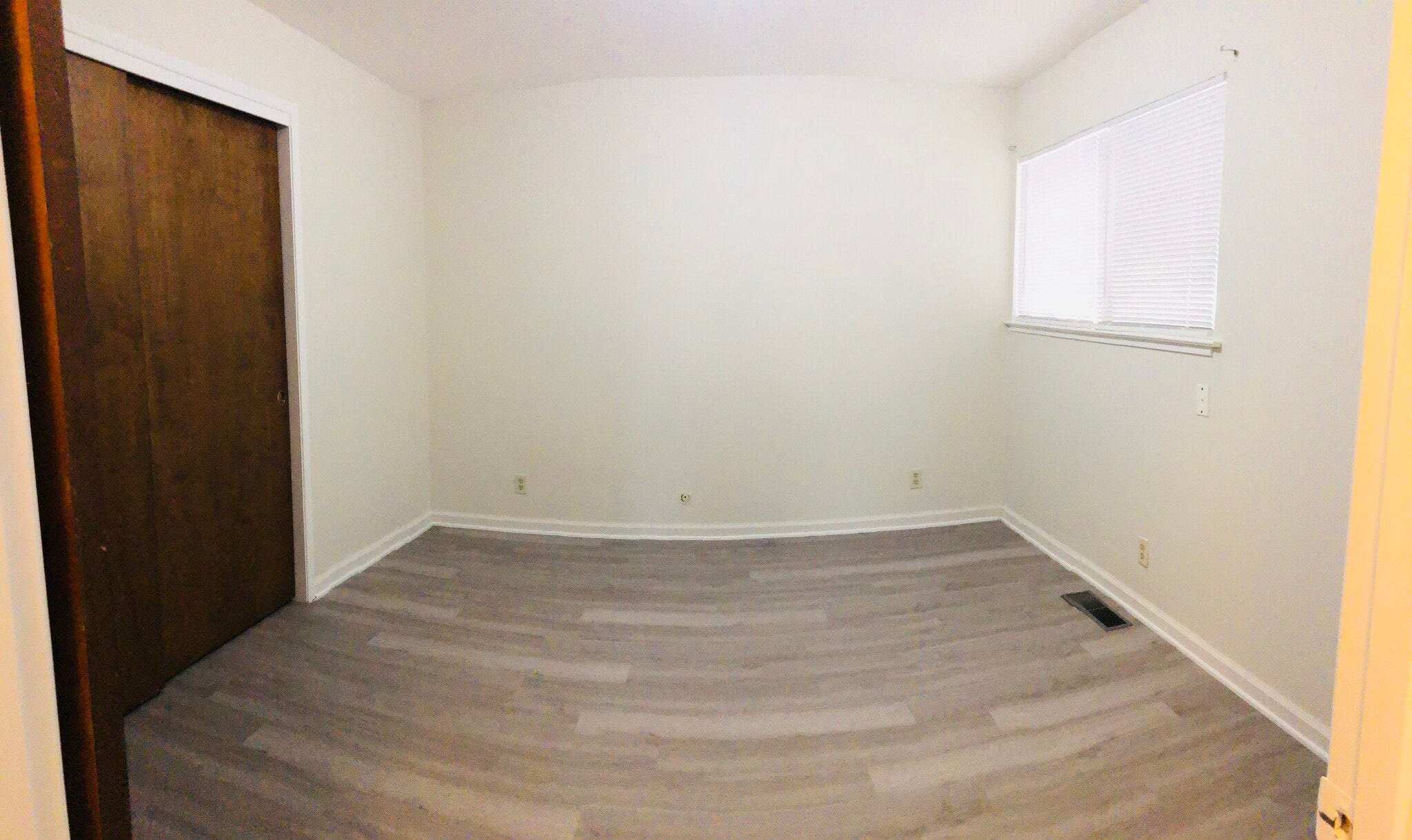 Bedroom 1 - 968 Cyndi Cir