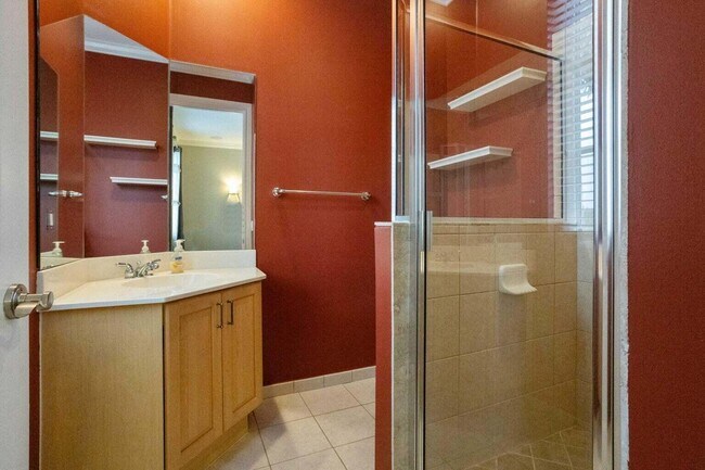 Building Photo - 3211 Estancia Ln