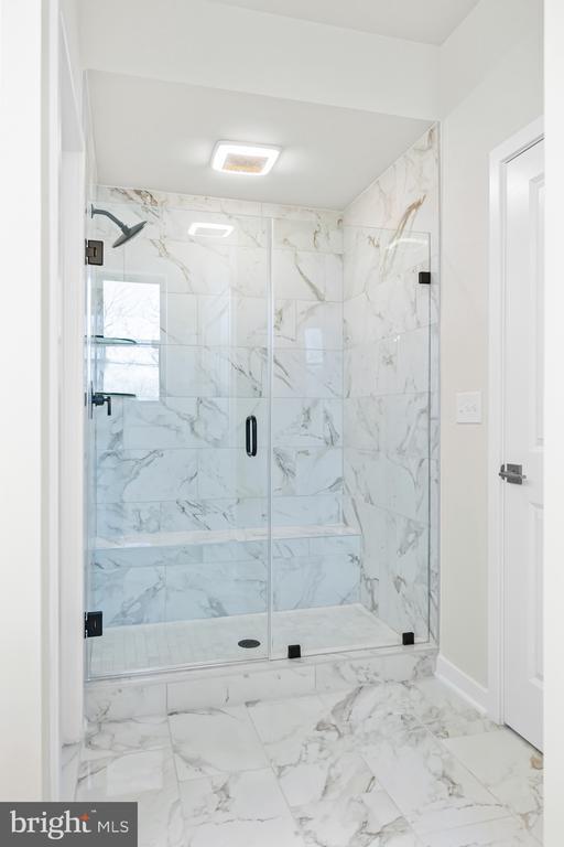 Building Photo - 6236 Folly Ln