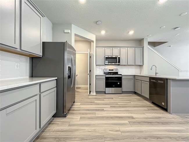 Building Photo - 1957 Canny Cv