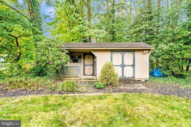 Building Photo - 1925 Pagebrook Rd