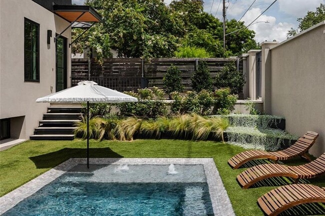 Building Photo - 1501 Rockmoor Ave