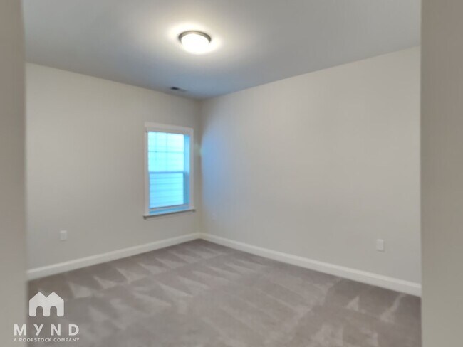 Building Photo - 395 Jorpaul Dr