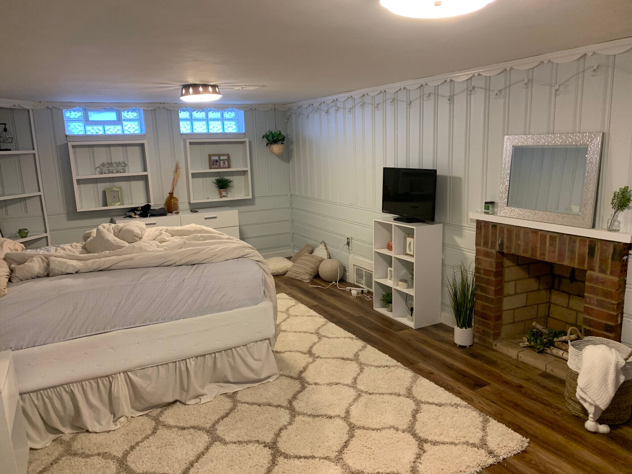 Basement - 4302 Silsby Rd