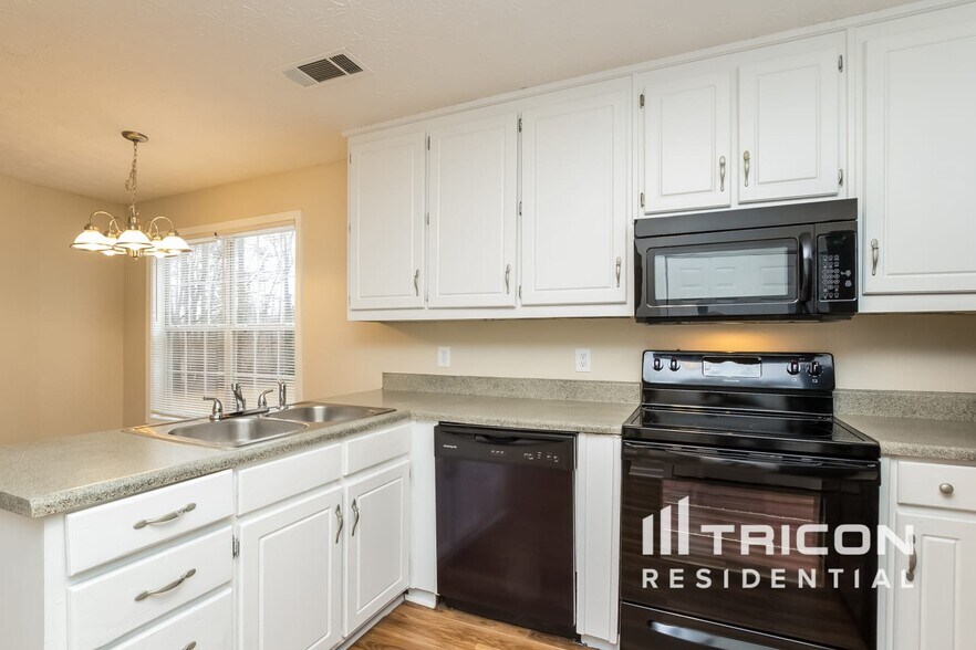 Building Photo - 1268 Fly Rod Ln
