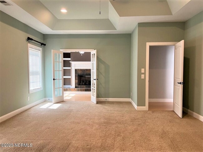 Building Photo - 2239 E Indiana Ave