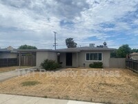 Building Photo - 5920 35th Ave