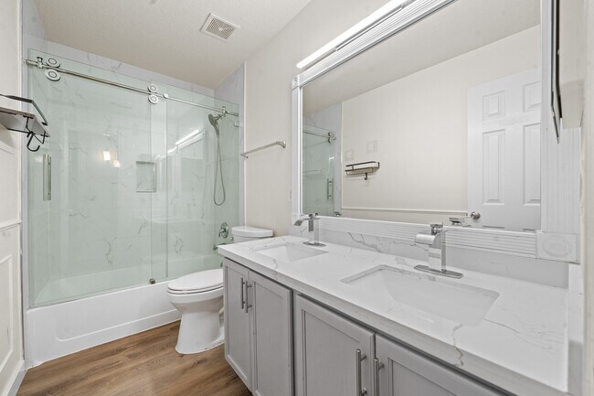 Building Photo - 16530 Bristle Creek Dr
