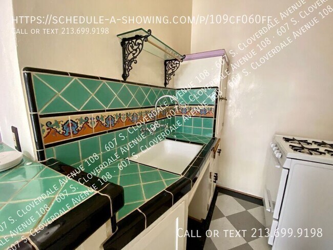 Building Photo - 607 Cloverdale Ave