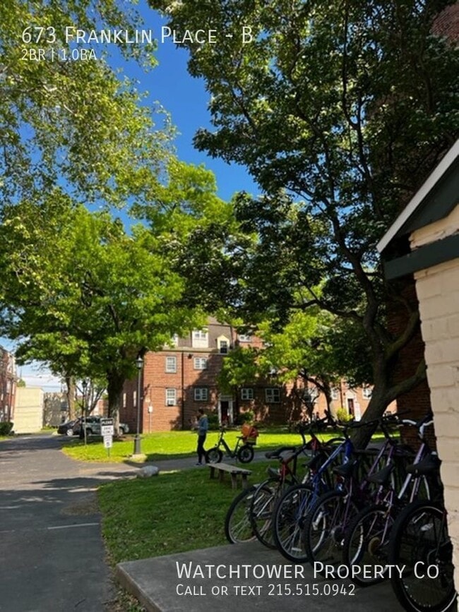 Building Photo - 673 Franklin Pl