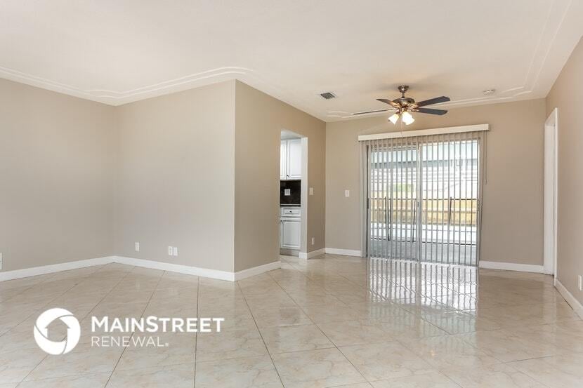 Building Photo - 1531 NW 46th Ave