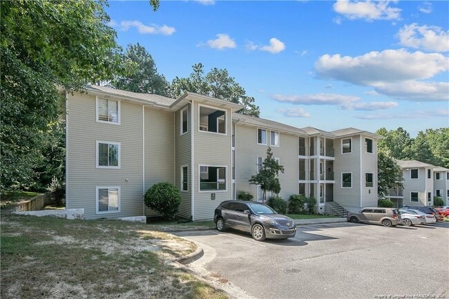 Primary Photo - 3351 Galleria Dr
