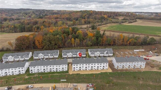 Building Photo - 126 Scotland Ln