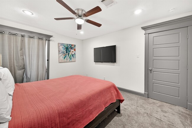 Building Photo - 3684 Ocee St