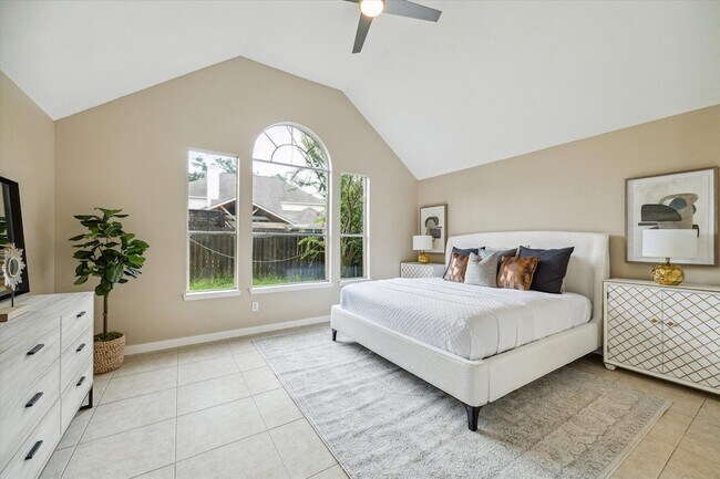 Building Photo - 17426 Little Riata Dr