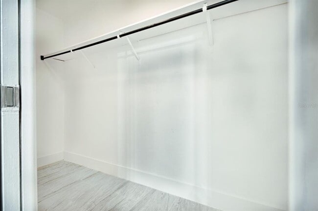 Building Photo - 1606 NW 22nd St