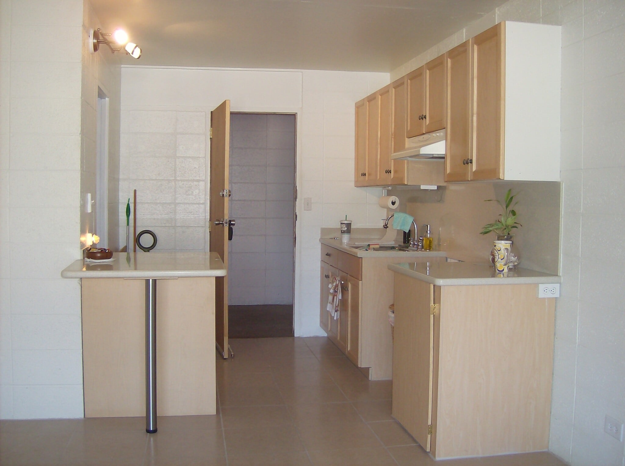 Building Photo - 85-933 Bayview St