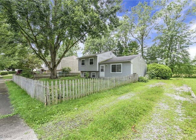 Building Photo - 9117 Wil Verne Dr