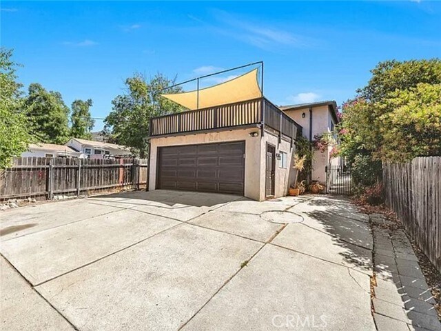 Primary Photo - 10528 1/2-10522 Hillhaven Ave