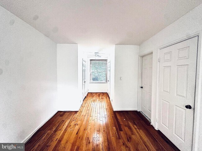 Building Photo - 3711 39th St NW