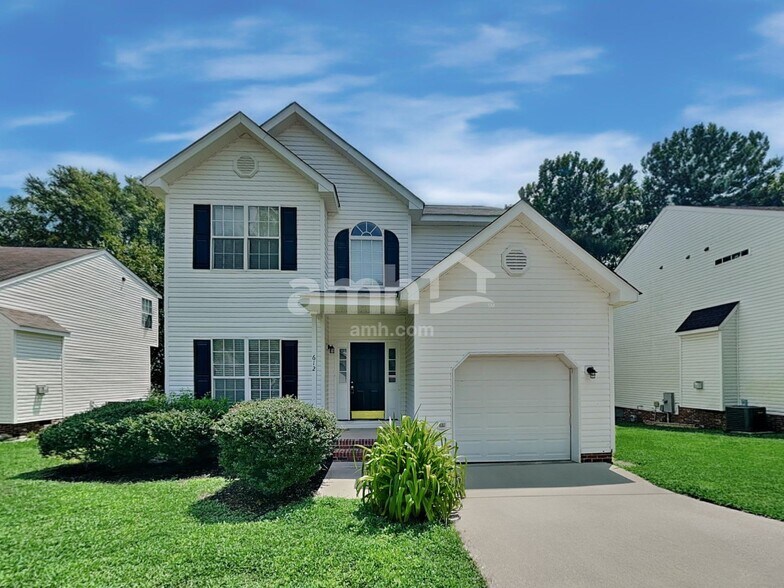 Primary Photo - 612 Hanska Way