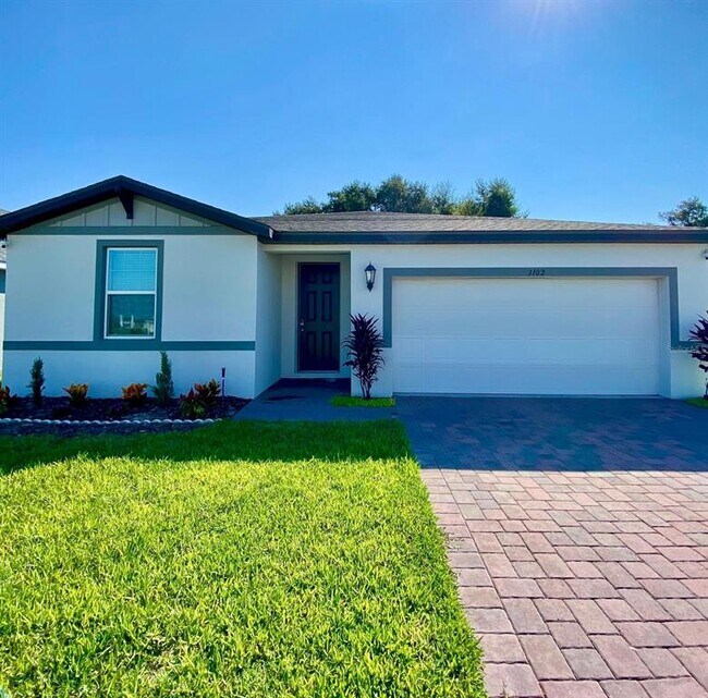 Primary Photo - 3102 Laurel Oak Ln