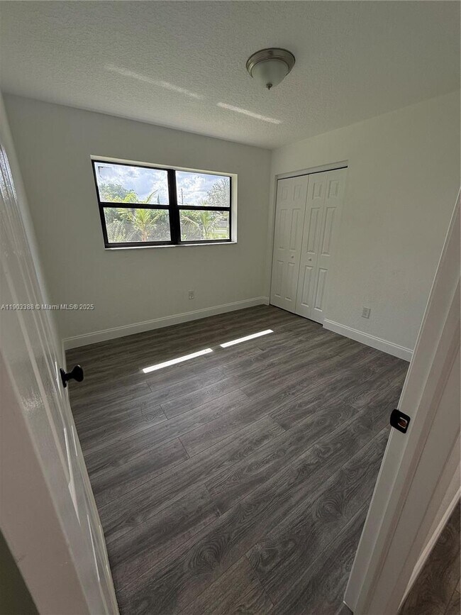 Building Photo - 28221 SW 162nd Ave