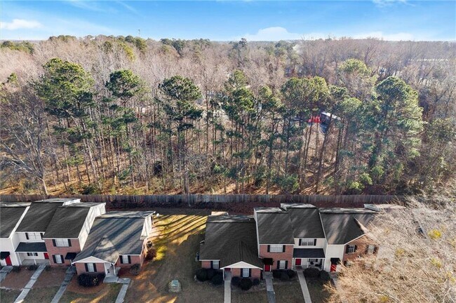 Building Photo - 5058 Jonesboro Rd