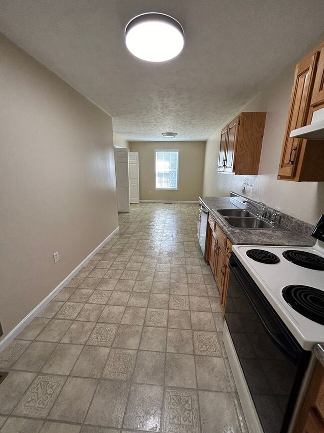 Building Photo - 940 Water St