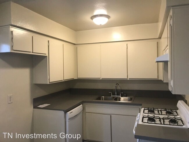 Building Photo - 7800 2nd St