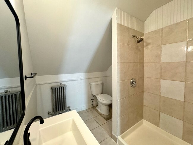 Building Photo - 301 W McMillan St