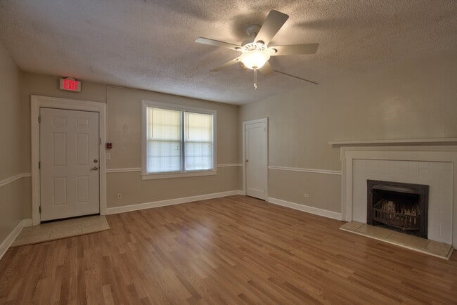 Building Photo - 2bd/2ba in MIDTOWN