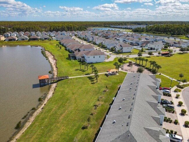 Building Photo - Two Story townhome in Storey Lake  community