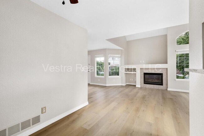 Building Photo - 9585 Deerhorn Court #34