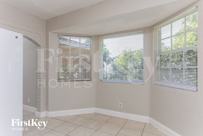Building Photo - 2621 Fletcher Ct