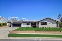 Building Photo - 10920 Garden Grove Ave