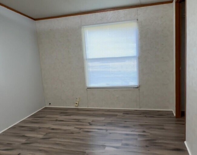 Building Photo - 145 Co Rd 3821