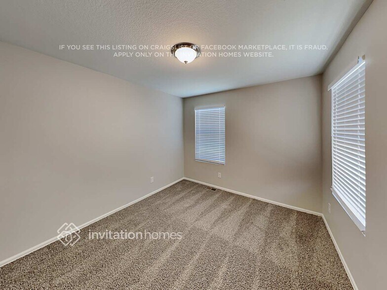 Building Photo - 1733 Jade Ave