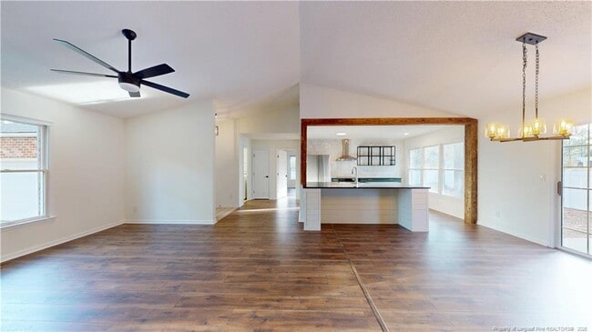 Building Photo - 1245 Monticello Dr