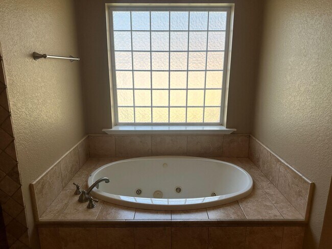 Building Photo - 7392 Old Magnolia Ct