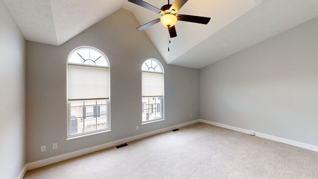 Building Photo - 2 Bed 1.5 Bath Townhouse for Rent in Monac...