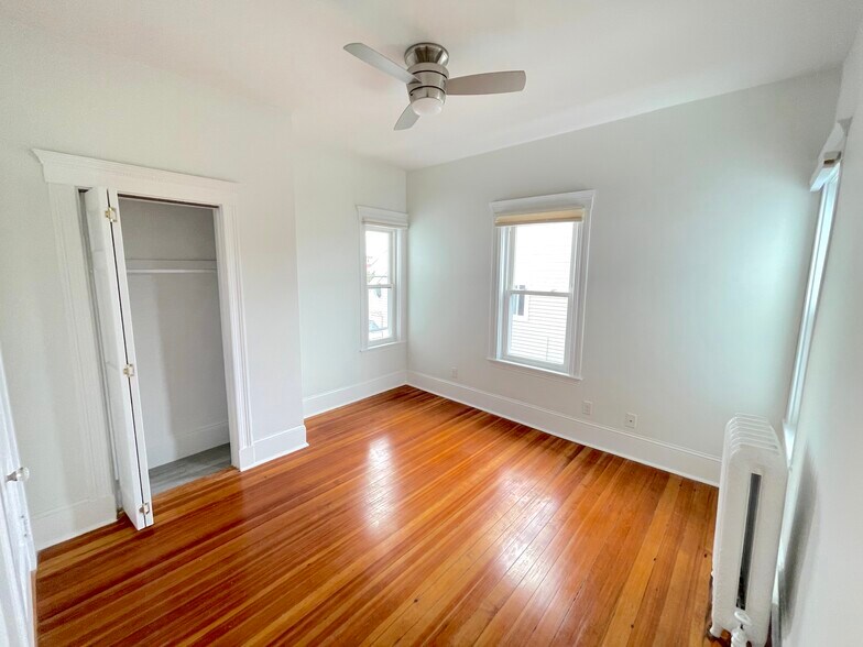 Bedroom - 58 Bickford Ave