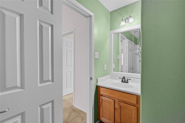 Building Photo - 1403 Lochstone Dr