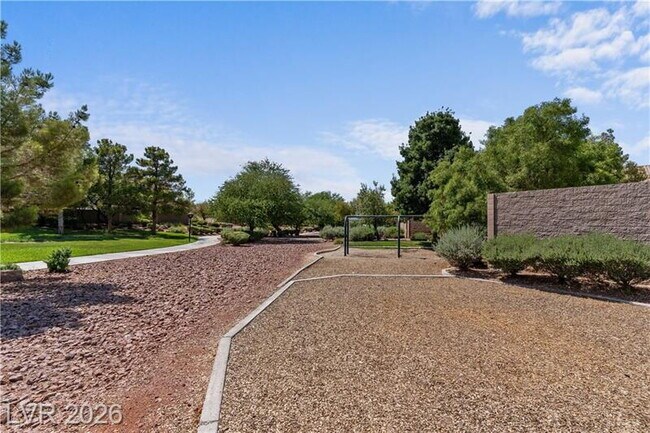 Building Photo - FREE 2 WEEK SPECIAL *excluding recurring fees* Beautiful North Las Vegas