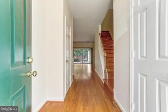 Building Photo - 7170 Westfield Ct