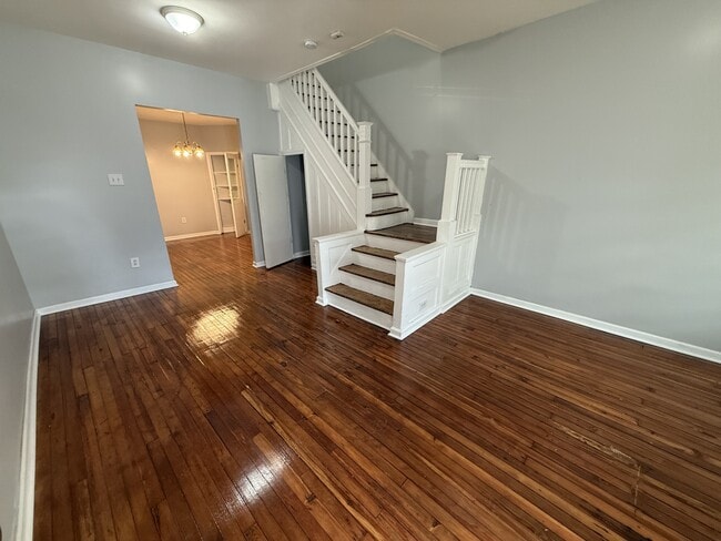 Building Photo - 1138 Princess Ave