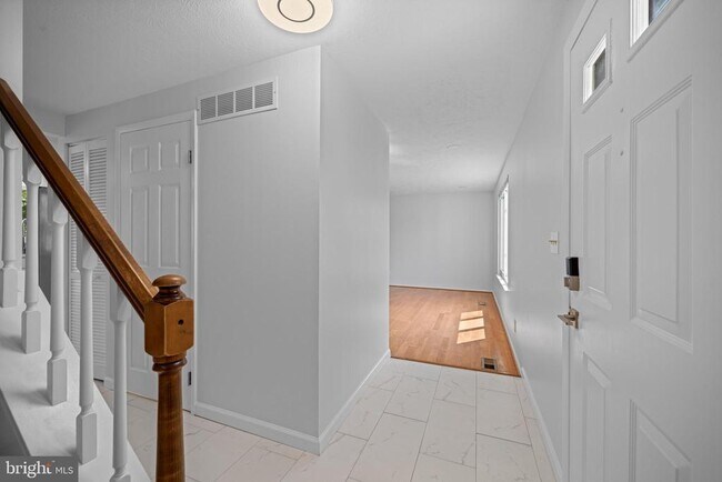 Building Photo - 4005 Pickstone Dr