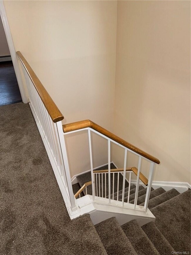 Building Photo - 100 Hillside Dr