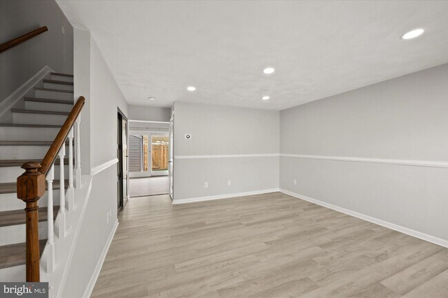 Building Photo - 12263 Granada Way